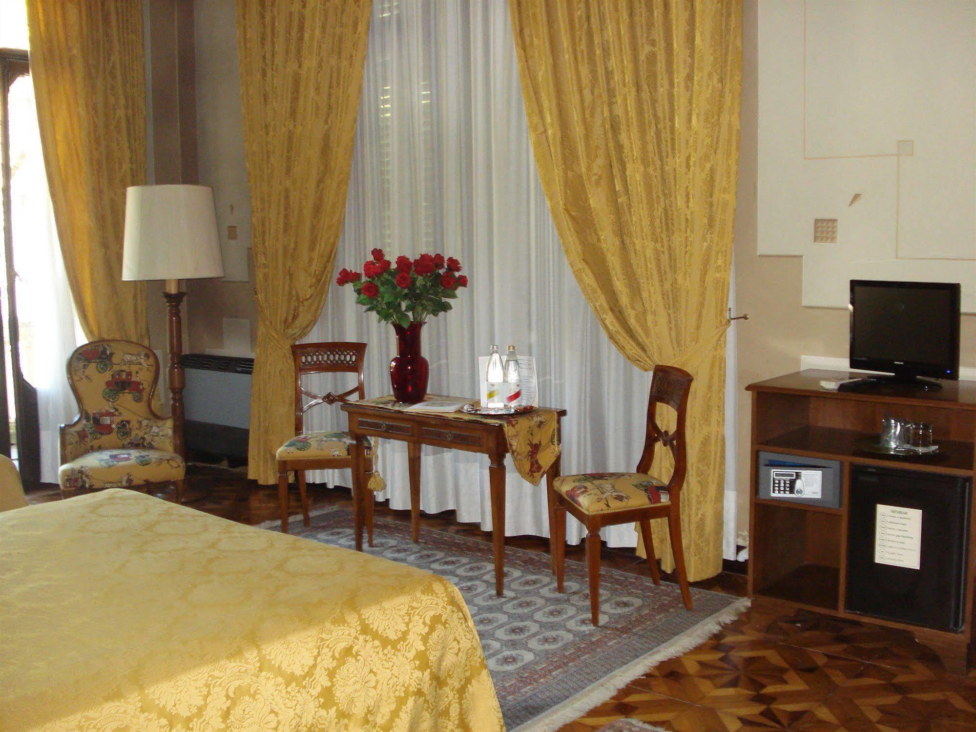 Villa Ducale Hotel&Ristorante Dolo Esterno foto